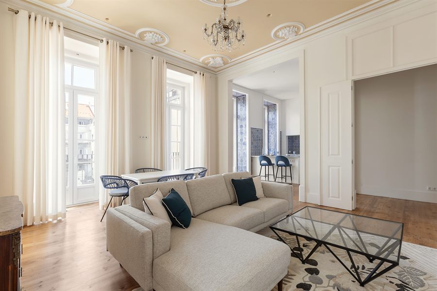 Santos 2A, a two-bedroom apartment in Santos, Lisbon — bedroom